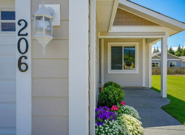 2 of 33 - 5700 Pierce Rd 206, Port Alberni, BC