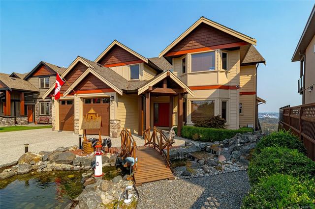 2 of 78 - 321 Greenmansions Pl, Langford, BC