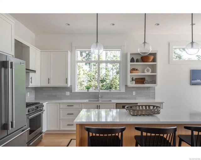 5 of 53 - 846 Ackerman Rd 11, French Creek, BC