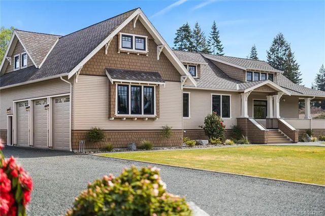 2 of 29 - 3816 Stuart Pl, Campbell River, BC