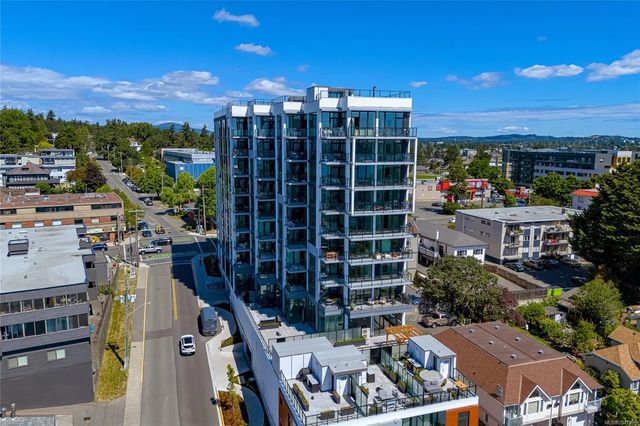 3 of 36 - 899 Esquimalt St 301, Esquimalt, BC