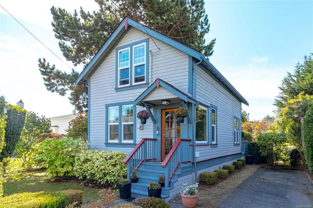 2445 Amelia Ave, Sidney