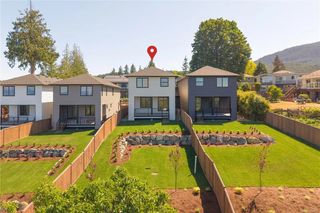 2302 Arbot Rd 102, Nanaimo