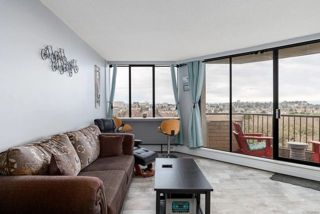 5 of 27 - 620 Toronto St 1407, Victoria, BC