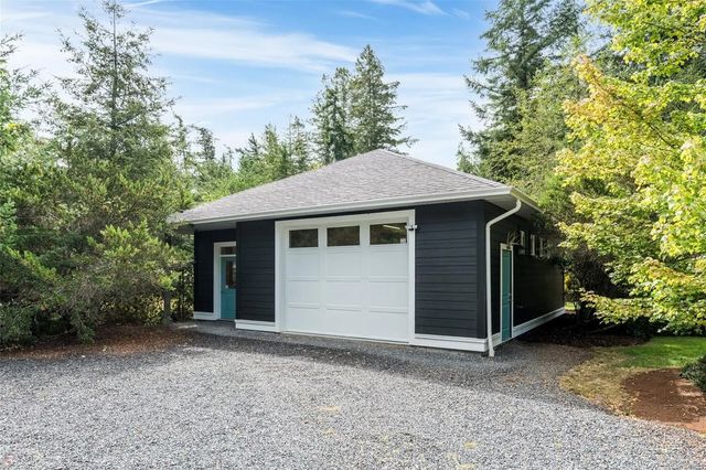 3 of 99 - 3022 Sarah Dr, Sooke, BC