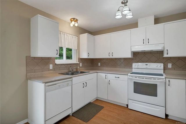 5 of 50 - 1920 Raven Pl, Campbell River, BC