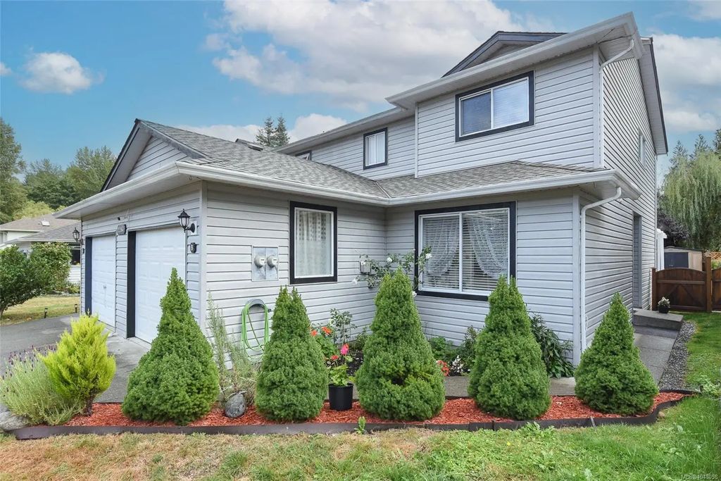 2284 1st St B, Courtenay