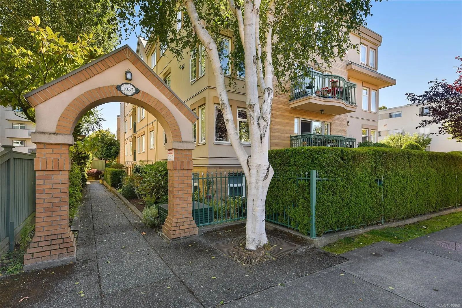 MLS Number 1048062 in the city of Victoria Homes for Sale by The Richardson, the zipcode of V8V 3C6