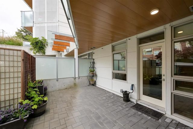 5 of 37 - 881 Short St 103, Saanich, BC