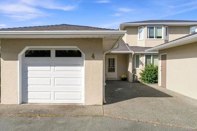 3 of 20 - 6211 Blueback Rd 4, Nanaimo, BC