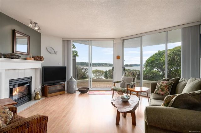 2 of 35 - 150 Promenade Dr 110, Nanaimo, BC