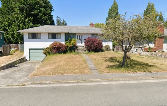2 of 11 - 1622 Richardson St, Victoria, BC