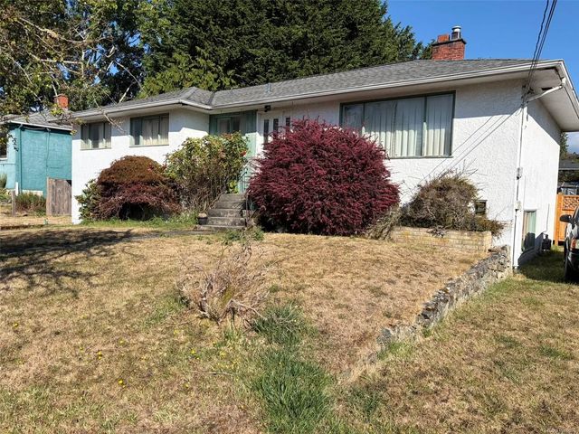 4 of 11 - 1622 Richardson St, Victoria, BC