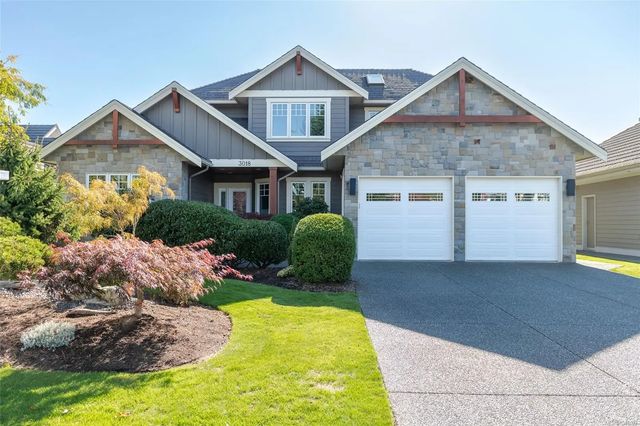 2 of 69 - 3018 Kensington Cres, Courtenay, BC