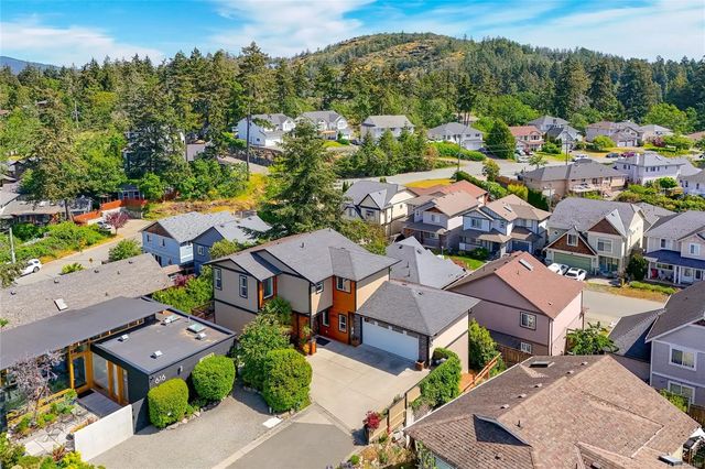 3 of 39 - 614 Cornerstone Close, Langford, BC