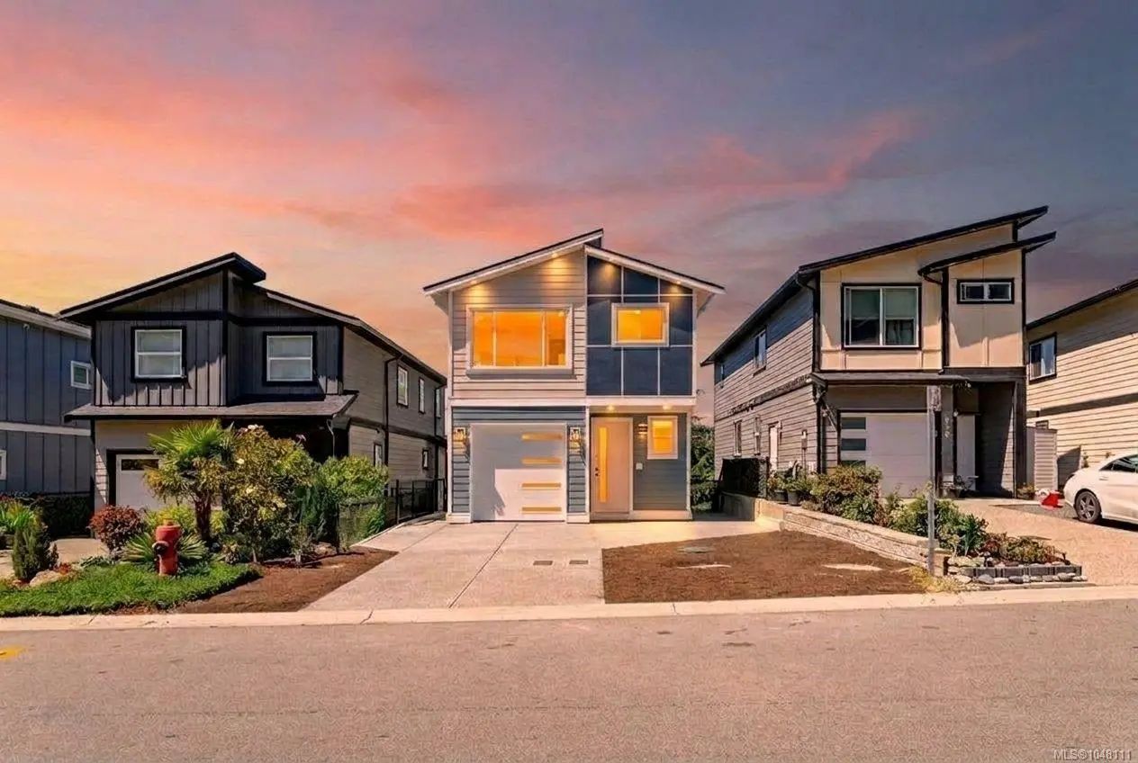 MLS #1048111 for Sale at 942 Peace Keeping Cres, in the city of Langford, V9C 0N6