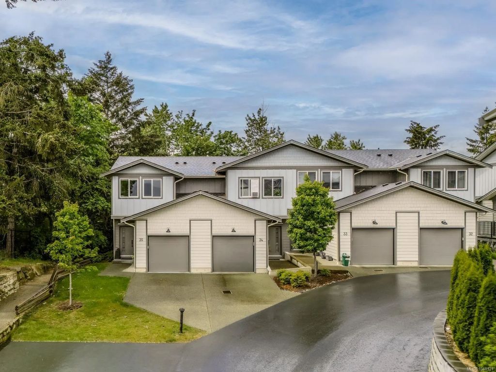 3195 Herons Way 35, Duncan