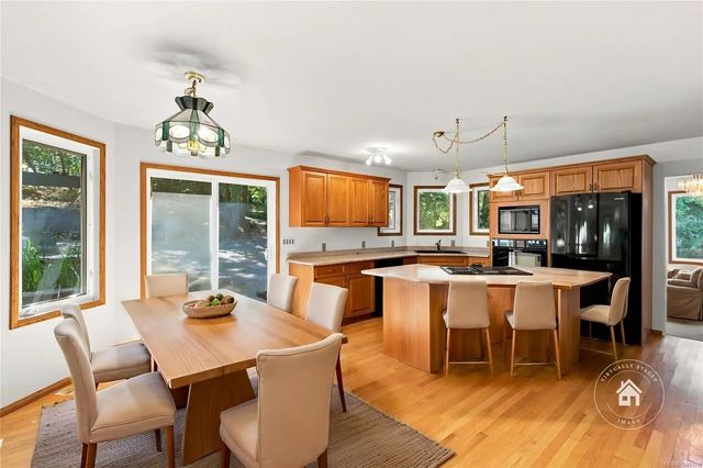 4 of 61 - 945 Little Mountain Rd, Parksville, BC