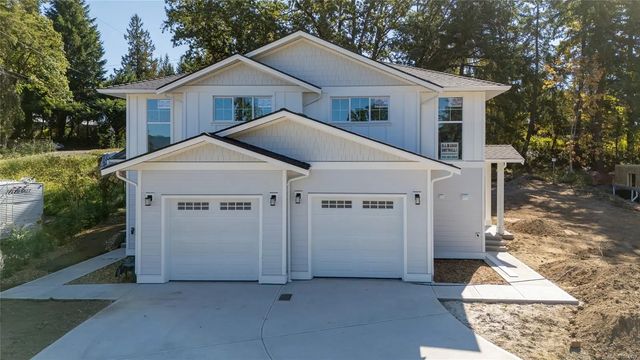 2 of 7 - 1988 Andemere Way, Duncan, BC