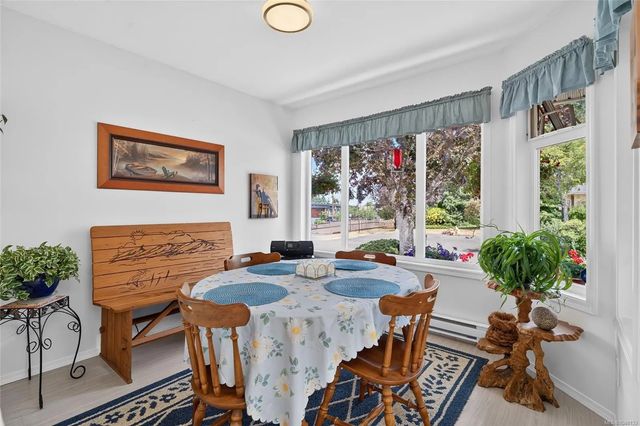 3 of 13 - 454 Morison Ave 24, Parksville, BC