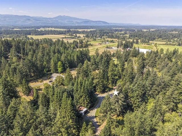 3 of 55 - 2400 Clark Rd, Courtenay, BC