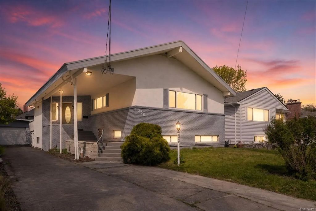 336 Stannard Ave, Victoria