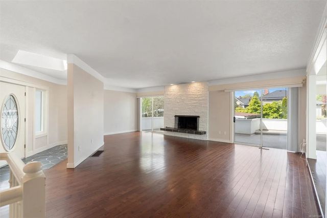 3 of 43 - 336 Stannard Ave, Victoria, BC