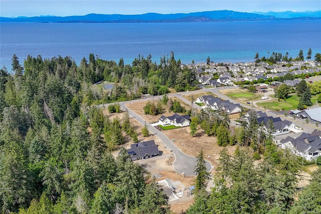 421 (lot 14) Camassia Close, Qualicum Beach