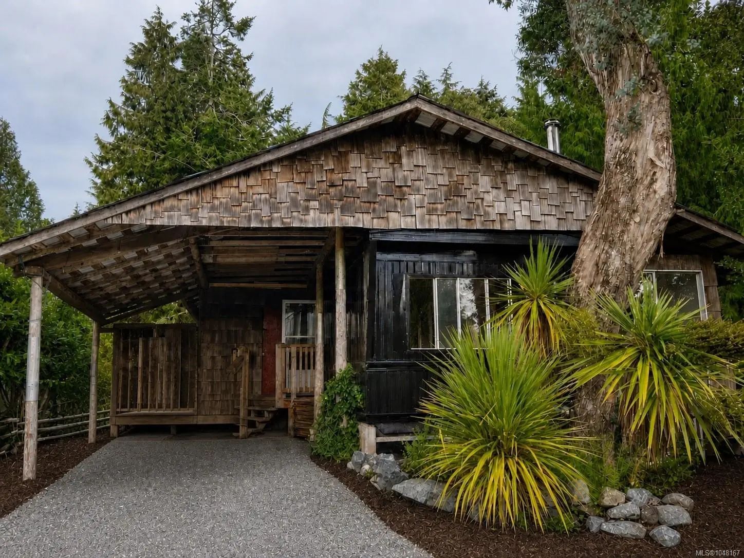 MLS #1048167 for Sale at 440 Orca Cres, in the city of Ucluelet, V0R 3A0