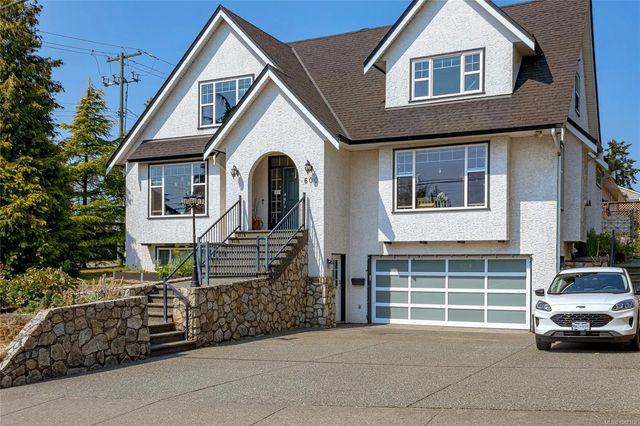 2 of 65 - 600 Judah St, Saanich, BC