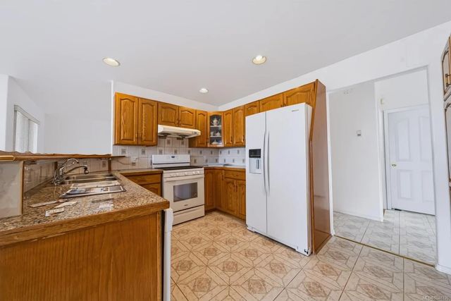 5 of 33 - 846 Wright Rd, Parksville, BC