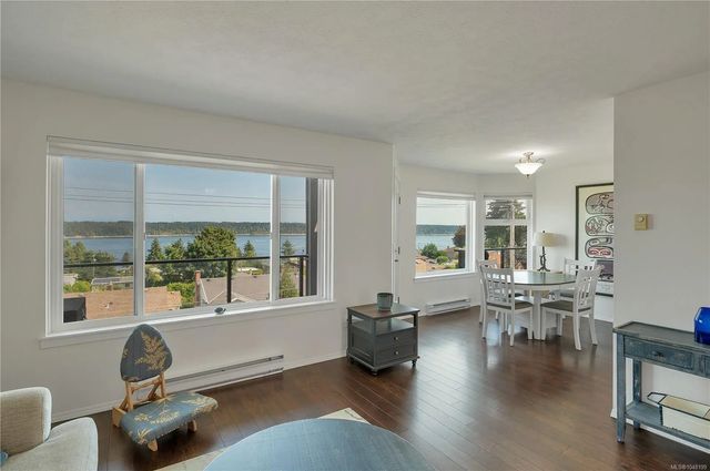 4 of 55 - 690 Colwyn St 4g, Campbell River, BC