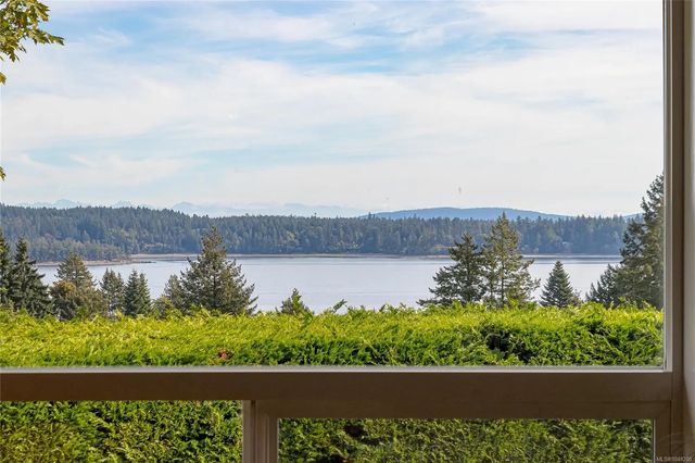 2 of 80 - 421a Walker Ave, Ladysmith, BC