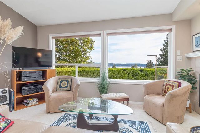 4 of 80 - 421a Walker Ave, Ladysmith, BC