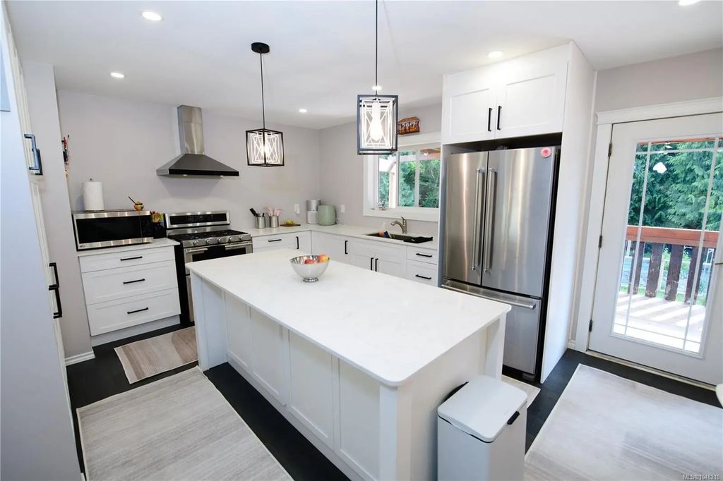 1844 Connie Rd, Sooke