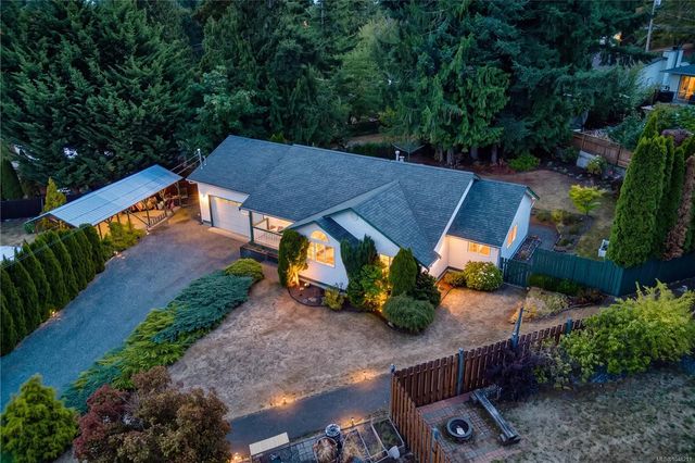 2 of 55 - 617 Taylor Cres, Ladysmith, BC