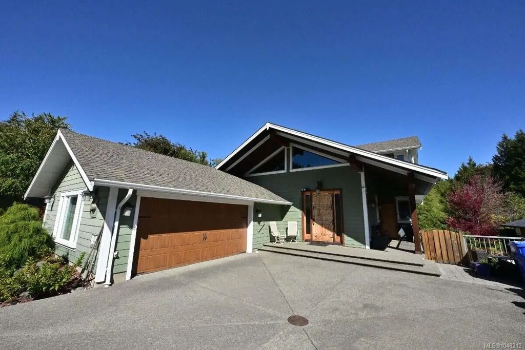 2625 Streamside Pl, Mill Bay