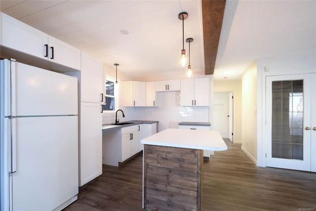 5 of 21 - 729 Holm Rd, Campbell River, BC