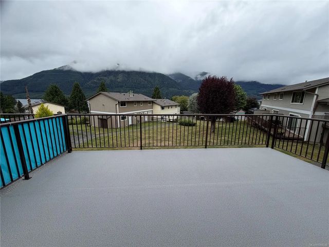 2 of 21 - 404 Haida Ave, Port Alice, BC