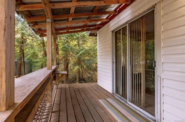 4 of 30 - 925 Carmen Cres, Gabriola Island, BC