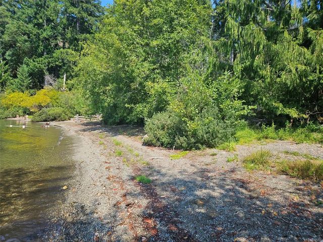 2 of 32 - Lot A Marble Bay Rd, Lake Cowichan, BC