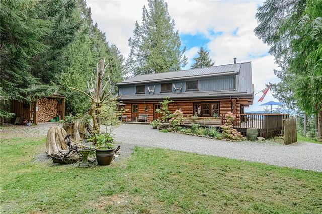 4 of 27 - 129 Mariko Pl, Salt Spring, BC