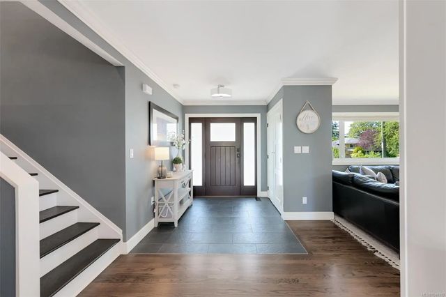 5 of 59 - 1762 Midgard Ave, Saanich, BC