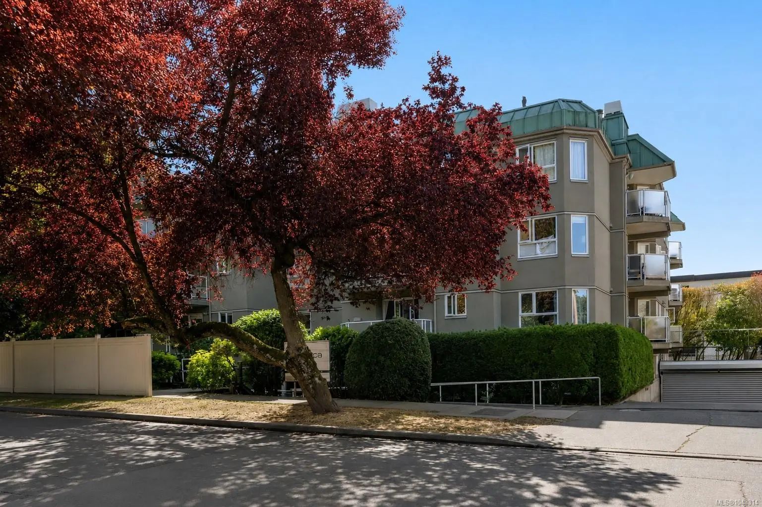 2520 Wark St 212, in the city of Victoria Real Estate in BC by ,