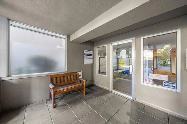 3 of 30 - 2520 Wark St 212, Victoria, BC