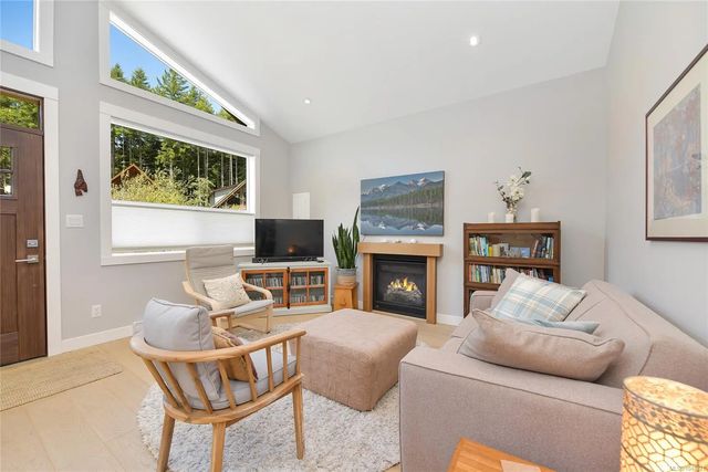 3 of 40 - 3822 Trailhead Dr, Sooke, BC