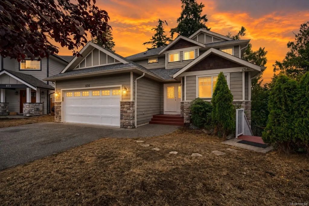 976 Wild Blossom Crt, Langford