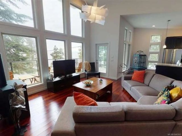 5 of 35 - 733 Berry Point Rd, Gabriola Island, BC