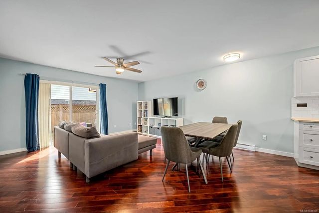 2 of 30 - 170 Centennial Dr 105, Courtenay, BC
