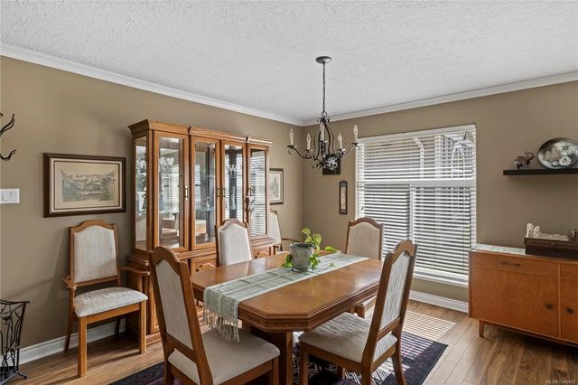 4 of 40 - 828 Sunray Rd, Parksville, BC